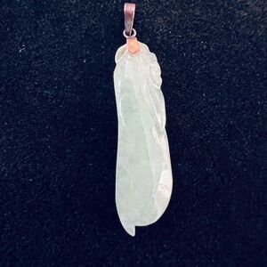 Vintage Carved Jade 14K Yellow Gold Pendant Marked 585